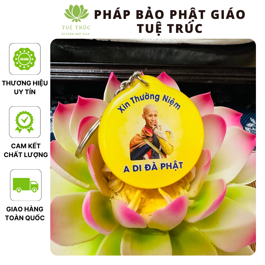Quà tặng Phật giáo ý nghĩa: Lá bồ đề thư pháp và móc khóa bình an